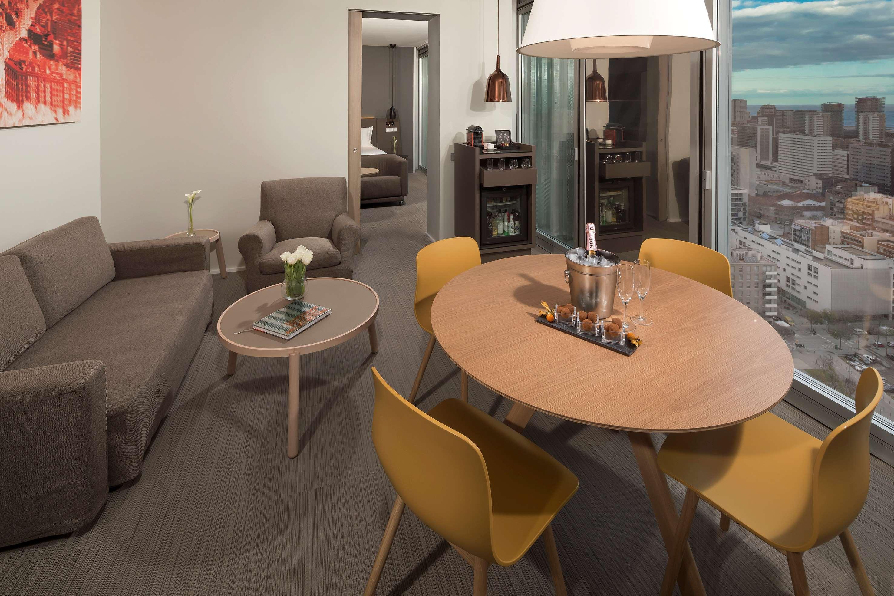 Melia Barcelona Sky 4* Sup Hotel Bagian luar foto